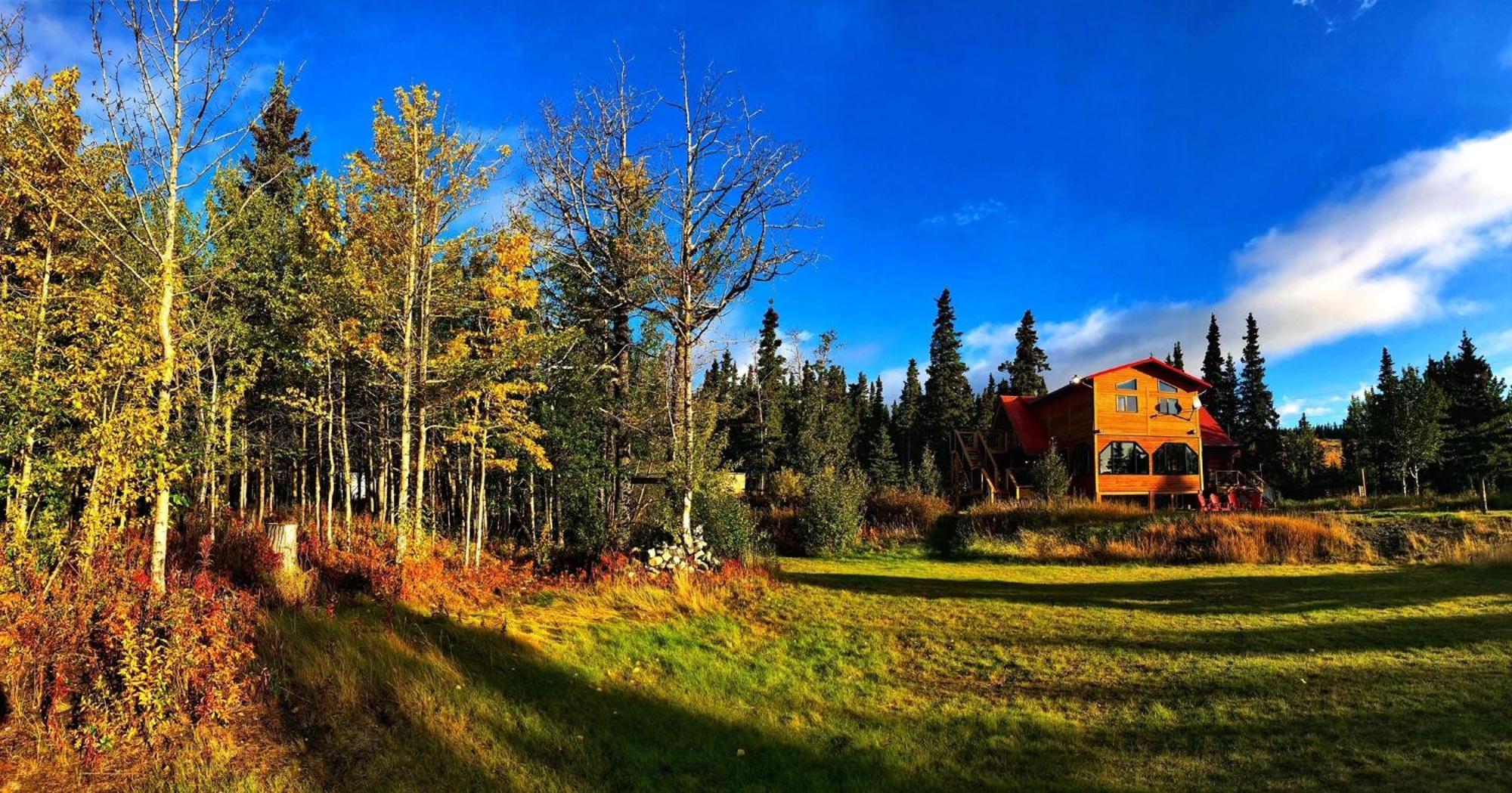 Mount Logan Ecolodge & Retreat Center Haines Junction Esterno foto